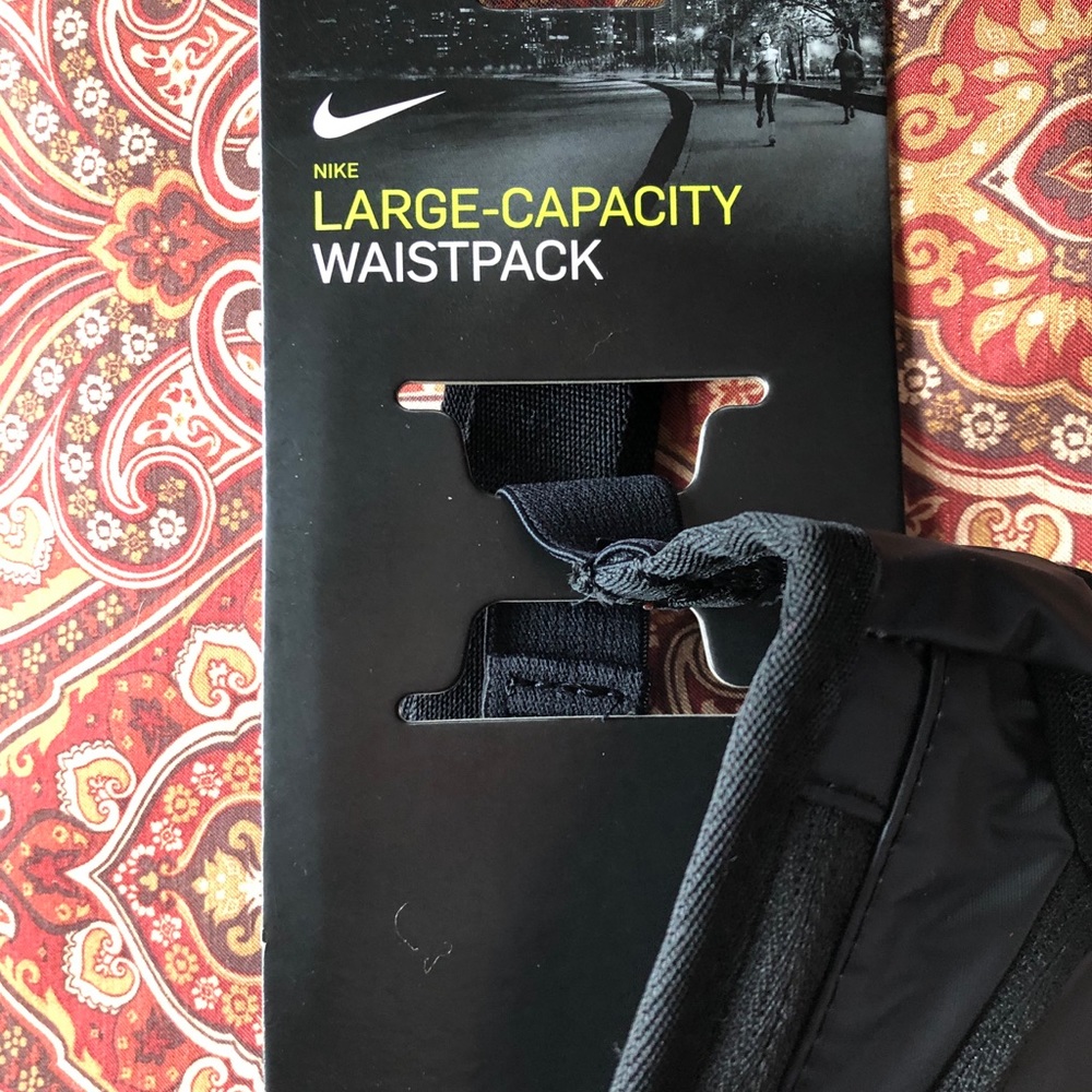 NIKE RUNNING WAIST PACK